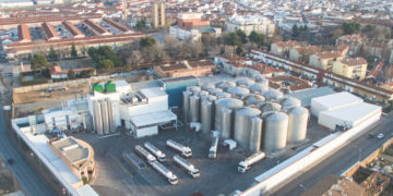Bodegas Yuntero de Manzanares compra la empresa Mostos Españoles de Tomelloso por 7 millones y medio de euros