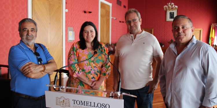 Desde este viernes 9 y hasta el 23 de agosto estarán a la venta las entradas de la Cena Fin de Fiestas de la Feria 2024, que será a beneficio de AARFATOM