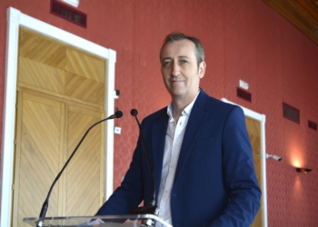 Antonio Calvo destaca el «reparto equitativo de alumnos» y «los buenos datos de admisión» en el inicio del curso escolar en Tomelloso