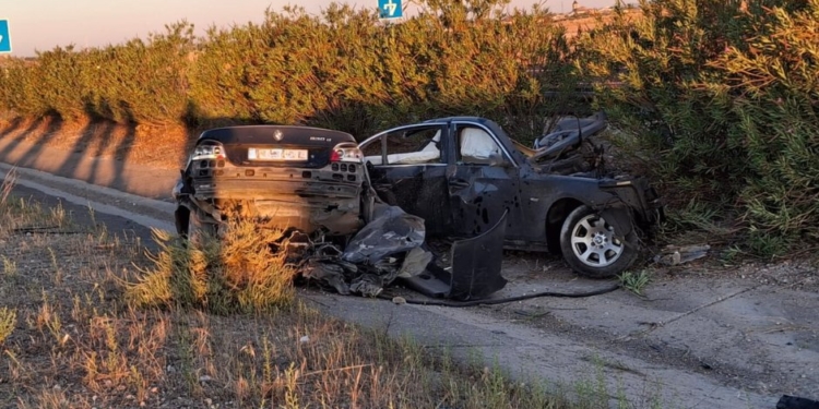 Dos muertos y un herido después del choque entre un turismo y un kamikaze que circulaba en sentido contrario en la A-43 en Torralba de Calatrava