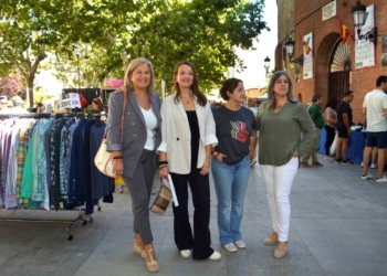 Gran afluencia de público recorre los 50 comercios de Tomelloso participantes en el Mercadillo Final de Temporada este 7 de septiembre