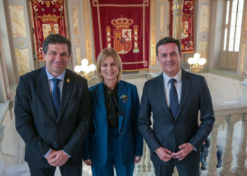La presidenta de la FEMP anuncia en la Diputación de Ciudad Real que el 26 de noviembre pedirán a Pedro Sánchez que se aborde la financiación local