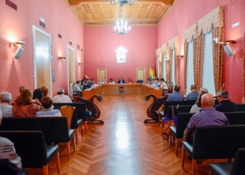 Inmigración irregular, municipalización del barrio San Juan y varias ordenanzas fiscales ocupan el pleno del Ayuntamiento de Tomelloso