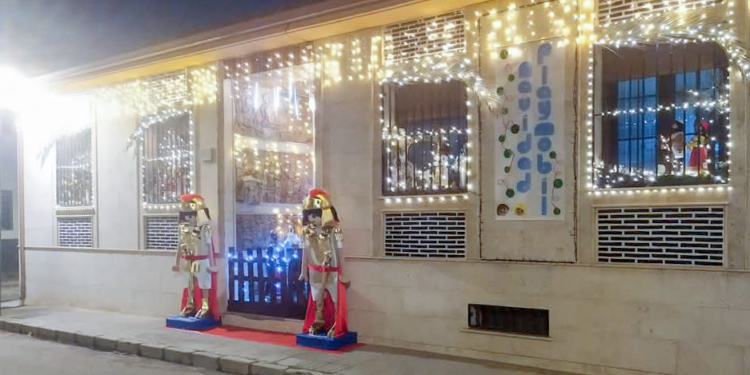 Un espectacular montaje en la calle Tinajeros gana el IV Concurso de Decoración Navideña de Tomelloso