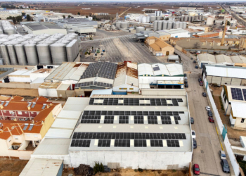 Soldelia impulsa la primera comunidad solar para empresas en Tomelloso con ahorros de hasta el 40% en su factura eléctrica.