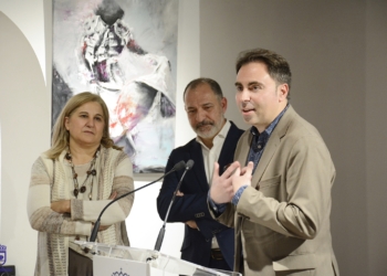 La exposición taurina de Álvaro Ramos ya se puede visitar en la Posada de los Portales de Tomelloso