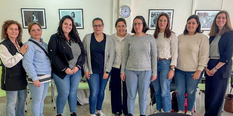 Finaliza con éxito el taller “Educar desde la calma” en Tomelloso