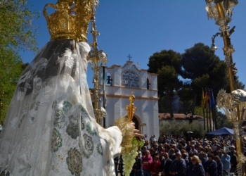 Multitudinaria mañana de Domingo de Romería en Tomelloso en honor a la Virgen de las Viñas 2025