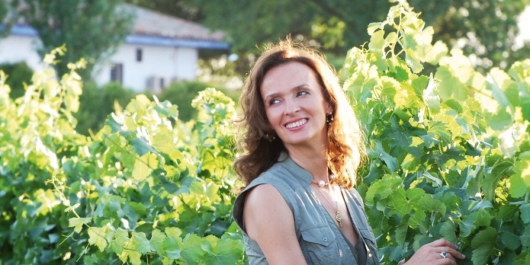 Belén López Montero recibe la distinción de «Tomellosera Ausente» de la Feria y Fiestas de Tomelloso 2025