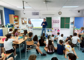 El CEIP José María del Moral de Tomelloso acoge una nueva charla del programa Ciudad Ciencia