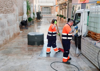 Medio Ambiente pone en marcha el Plan Intensivo de Limpieza en Zonas Peatonales de Tomelloso