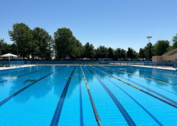 El alcalde de Tomelloso anuncia la apertura de la piscina de verano para este sábado 7 de junio