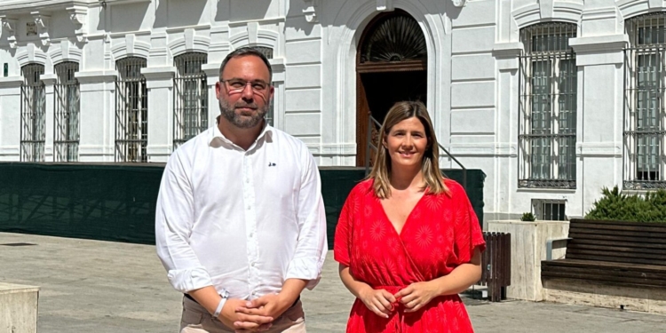 Carolina Agudo afirma que el PSOE desembarcó ayer en Tomelloso «como una banda de mafiosos amenazando al alcalde y olvidándose de que son los que niegan la UCI a la ciudad»