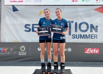 Éxito internacional para las patinadoras tomelloseras Inmaculada García y Clara Serna