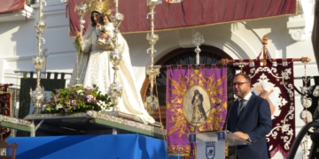 Javier Navarro pide a la Patrona en el Voto que «protejas nuestros campos, nos concedas buenas cosechas y nos libres de las inclemencias del tiempo»