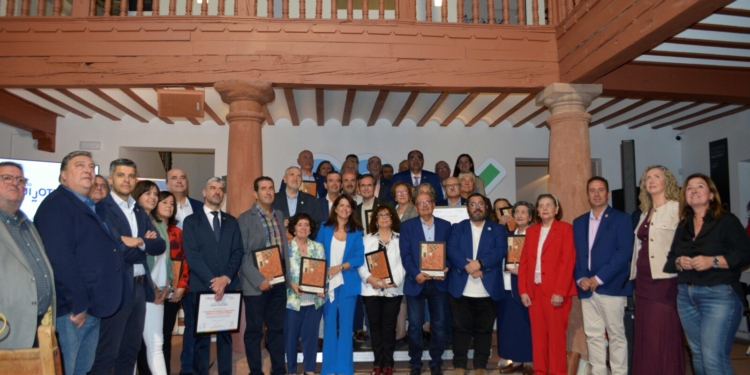 «Legado Quijote» rinde homenaje a las Asociaciones Cervantinas de Campo de Criptana, Argamasilla de Alba y Alcázar de San Juan
