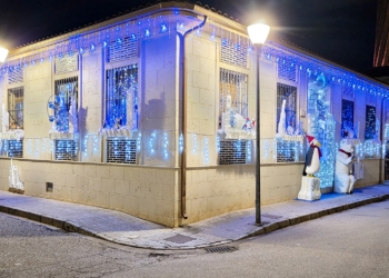 Todas las imágenes del montaje de la calle Tinajeros 31, ganador del V Concurso de Decoración Navideña de Tomelloso