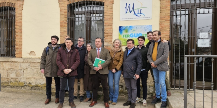 VOX anuncia en Tomelloso una iniciativa para exigir un referéndum nacional sobre el acuerdo entre la Unión Europea y Mercosur