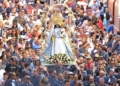 La Virgen de las Viñas regresa a Tomelloso acompañada por cientos de devotos después de una multitudinaria Romería