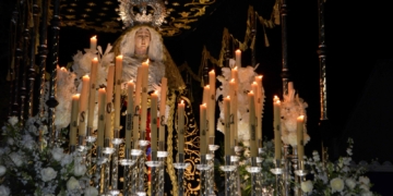Las cinco cofradías de la procesión del «Entierro de Cristo» llenan de solemnidad, recogimiento y tradición la noche del Viernes Santo en Tomelloso