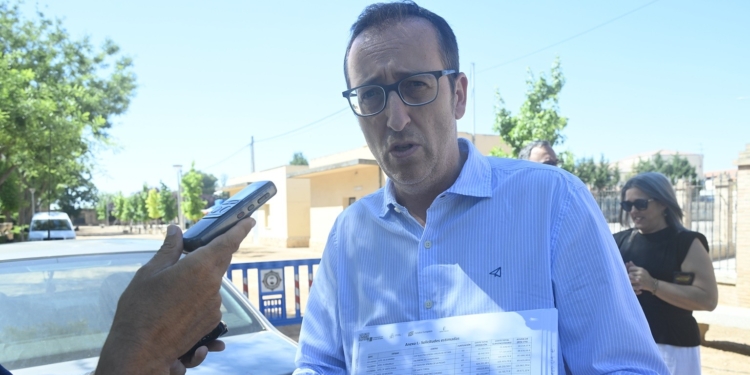 Antonio Calvo contesta al PSOE de Tomelloso defendiendo la actuación municipal en los centros escolares