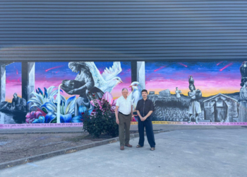 El artista manchego Jesús Calzada inaugura su segundo mural para el Gobierno de La Rioja 