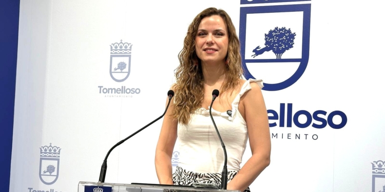 El PSOE acusa al equipo de gobierno de Tomelloso de perder las ayudas para climatizar los colegios